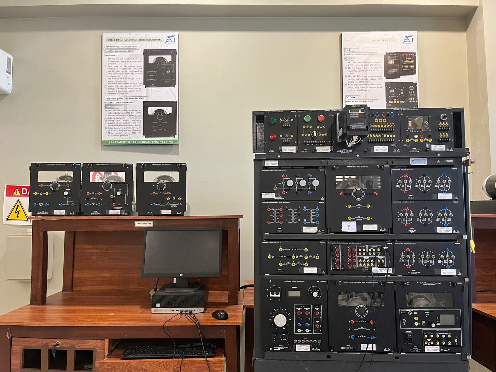 Electronic Lab Image 4